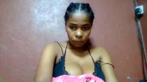 rovaelyah online show from June 2, 2026, 6:04 am