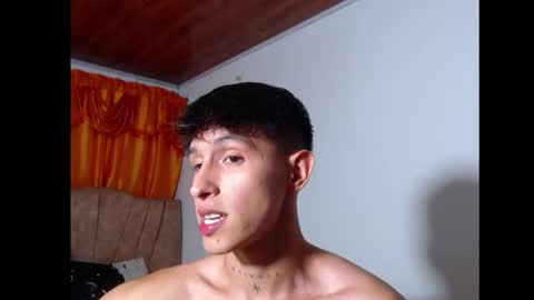 rowanboy23 online show from July 26, 2026, 1:47 am