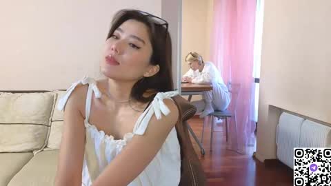 rowenacady online show from March 3, 2025, 6:37 am