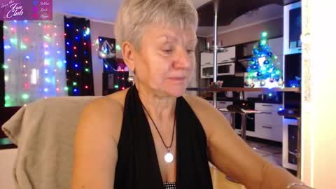 Snapshot of roxana_brooks chatting on January 3, 2025, 1:47 pm Roxana online show from January 3, 2025, 1:47 pm