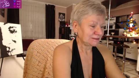 Snapshot of roxana_brooks chatting on January 7, 2025, 2:19 pm Roxana online show from January 7, 2025, 2:19 pm