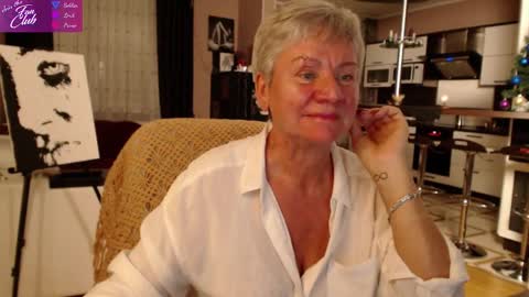 Snapshot of roxana_brooks chatting on January 8, 2025, 2:35 pm Roxana online show from January 8, 2025, 2:35 pm