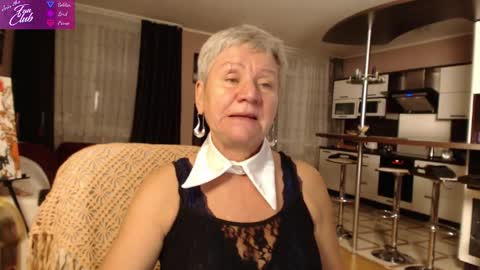 Snapshot of roxana_brooks chatting on January 18, 2025, 6:43 pm Roxana online show from January 18, 2025, 6:43 pm