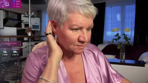 Snapshot of roxana_brooks chatting on January 26, 2025, 1:58 pm Roxana online show from January 26, 2025, 1:58 pm