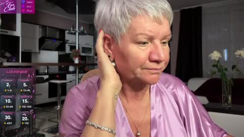 Snapshot of roxana_brooks chatting on January 28, 2025, 2:53 pm Roxana online show from January 28, 2025, 2:53 pm