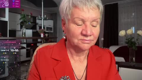 Snapshot of roxana_brooks chatting on February 5, 2025, 6:15 pm Roxana online show from February 5, 2025, 6:15 pm