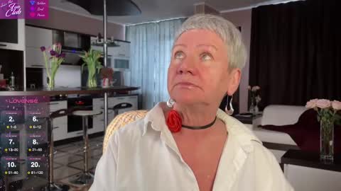 Snapshot of roxana_brooks chatting on March 8, 2025, 11:16 am Roxana online show from March 8, 2025, 11:16 am