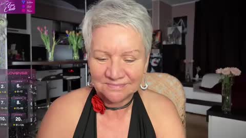 Snapshot of roxana_brooks chatting on March 10, 2025, 3:20 pm Roxana online show from March 10, 2025, 3:20 pm