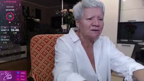 Snapshot of roxana_brooks chatting on October 5, 2025, 6:28 pm Roxana online show from October 5, 2025, 6:28 pm