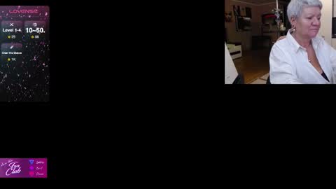 Snapshot of roxana_brooks chatting on November 10, 2025, 1:54 pm Roxana online show from November 10, 2025, 1:54 pm