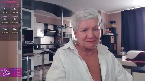 Snapshot of roxana_brooks chatting on February 1, 2026, 7:18 am Roxana online show from February 1, 2026, 7:18 am