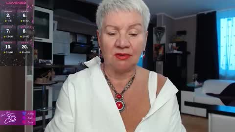 Snapshot of roxana_brooks chatting on February 2, 2026, 2:05 pm Roxana online show from February 2, 2026, 2:05 pm