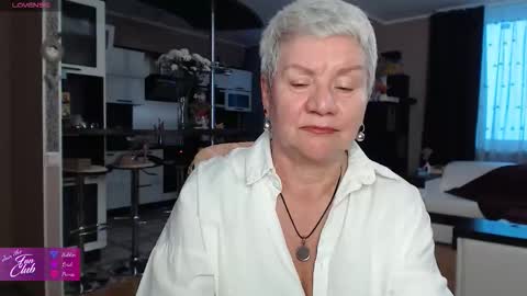 Snapshot of roxana_brooks chatting on February 26, 2026, 3:00 pm Roxana online show from February 26, 2026, 3:00 pm