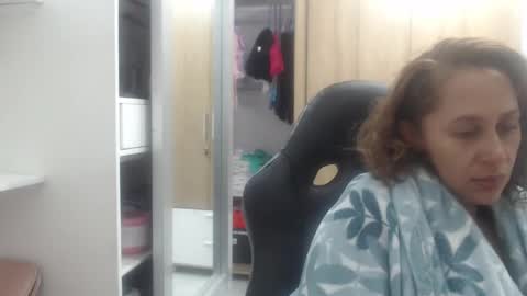 Roxana online show from February 19, 2025, 2:23 am