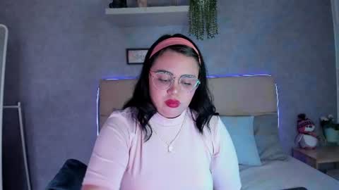 roxanebrown online show from August 8, 2026, 5:48 pm