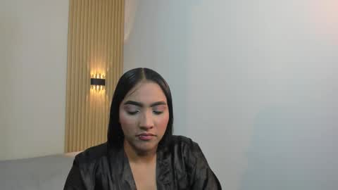 Snapshot of roxanerichie chatting on November 30, 2025, 7:29 pm roxanerichie online show from November 30, 2025, 7:29 pm