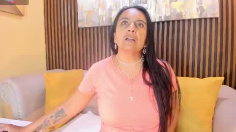  Roxanna  online show from June 16, 2026, 9:34 am