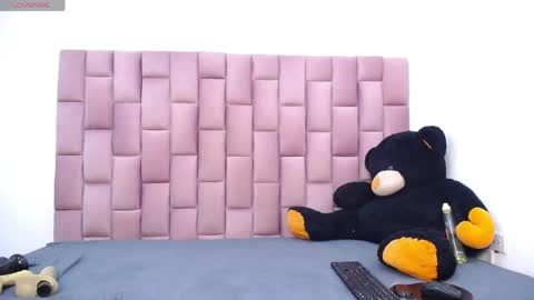 ross brown online show from April 6, 2026, 7:37 pm