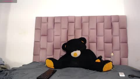 ross brown online show from April 10, 2026, 8:02 pm