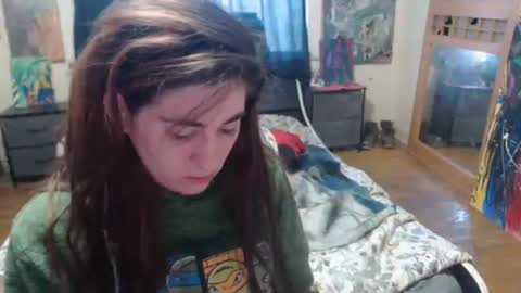 Snapshot of roxanneroulette chatting on January 24, 2025, 1:57 pm Silver online show from January 24, 2025, 1:57 pm