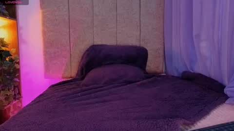 Snapshot of roxanrox chatting on November 9, 2025, 5:06 am roxanrox online show from November 9, 2025, 5:06 am