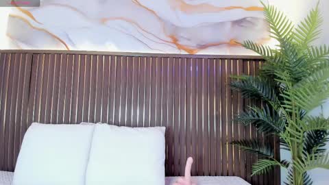 Roxie  online show from April 6, 2026, 11:44 am