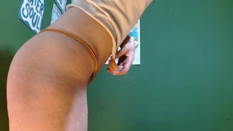 Roxie online show from April 7, 2026, 2:12 am