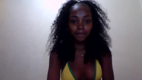 Snapshot of roxilita chatting on June 9, 2026, 1:39 am Roxilita online show from June 9, 2026, 1:39 am