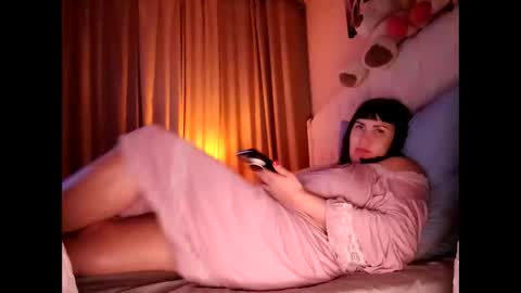 Snapshot of roxolanaa_sexy chatting on March 6, 2025, 11:53 pm ROXOLANAA SEXY online show from March 6, 2025, 11:53 pm