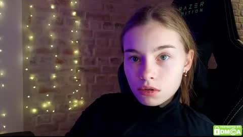 Snapshot of roxxxie_reid chatting on February 10, 2026, 8:46 pm Roxieex ABBY online show from February 10, 2026, 8:46 pm