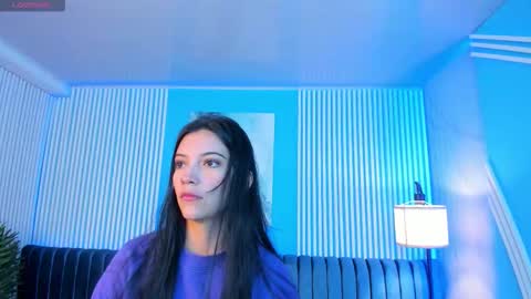 Roxy hell online show from December 2, 2025, 12:10 pm