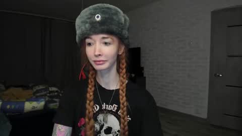 Roxy online show from February 18, 2025, 10:14 pm