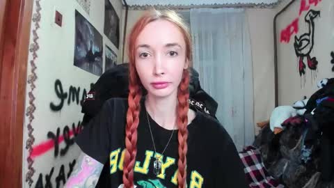 Roxy online show from October 13, 2025, 4:51 pm