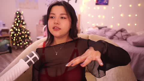 roxysuh online show from February 3, 2025, 12:03 pm