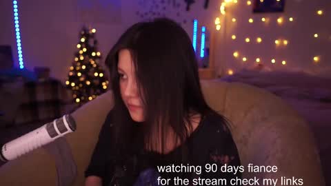 roxysuh online show from March 2, 2025, 1:05 pm