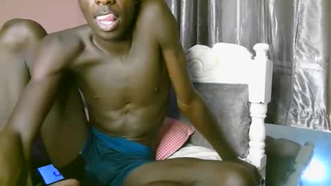 Snapshot of royalty254 chatting on March 18, 2026, 8:56 pm royalty254 online show from March 18, 2026, 8:56 pm