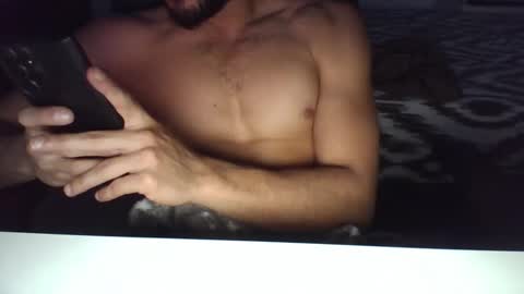 royjames1 online show from February 21, 2026, 10:33 pm