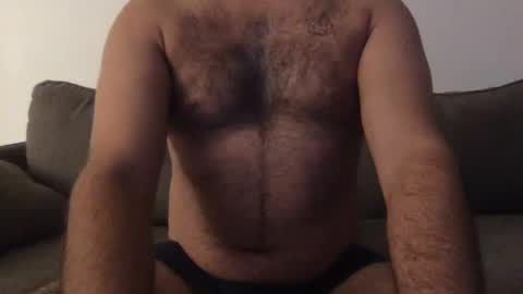 Snapshot of roymboy9 chatting on February 4, 2025, 8:35 am roymboy9 online show from February 4, 2025, 8:35 am