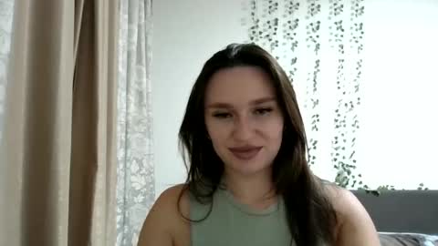 Roza05x online show from July 19, 2026, 8:01 pm