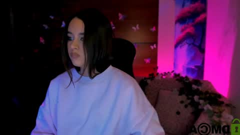 Snapshot of rozmary_ket chatting on December 20, 2024, 5:18 pm Im Rozmary nice to meet you 3 online show from December 20, 2024, 5:18 pm