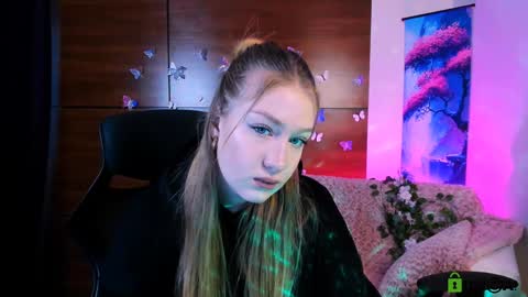 Snapshot of rozmary_ket chatting on January 6, 2025, 10:57 am Im Rozmary nice to meet you 3 online show from January 6, 2025, 10:57 am