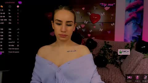 Snapshot of rozmary_ket chatting on February 18, 2025, 10:27 am Im Rozmary nice to meet you 3 online show from February 18, 2025, 10:27 am