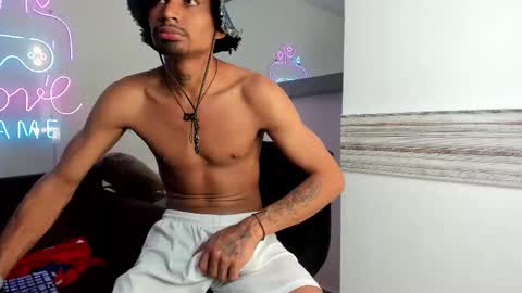 Snapshot of rpoolrboy chatting on February 16, 2026, 9:22 pm POOL online show from February 16, 2026, 9:22 pm