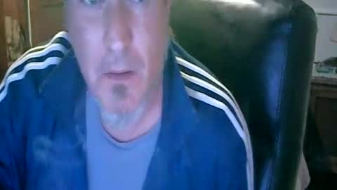 Snapshot of rrd85 chatting on May 3, 2026, 8:48 pm rrd85 online show from May 3, 2026, 8:48 pm