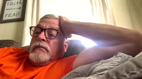 Snapshot of rs006 chatting on September 30, 2025, 4:45 pm rs006 online show from September 30, 2025, 4:45 pm