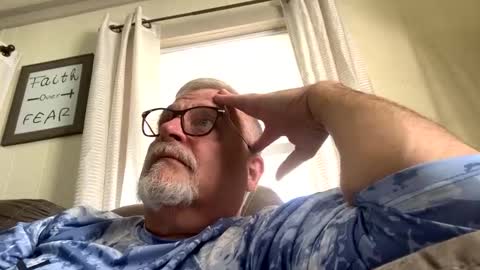 Snapshot of rs006 chatting on October 9, 2025, 3:54 pm rs006 online show from October 9, 2025, 3:54 pm