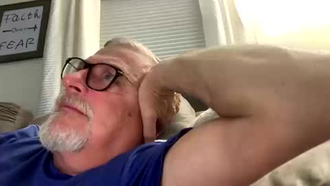 Snapshot of rs006 chatting on October 14, 2025, 1:06 am rs006 online show from October 14, 2025, 1:06 am