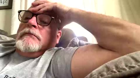 Snapshot of rs006 chatting on October 16, 2025, 3:57 pm rs006 online show from October 16, 2025, 3:57 pm