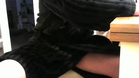 rsindie2 online show from December 5, 2024, 8:00 am