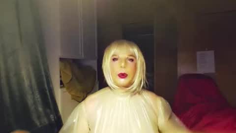 RubberTrans online show from November 27, 2025, 10:45 pm